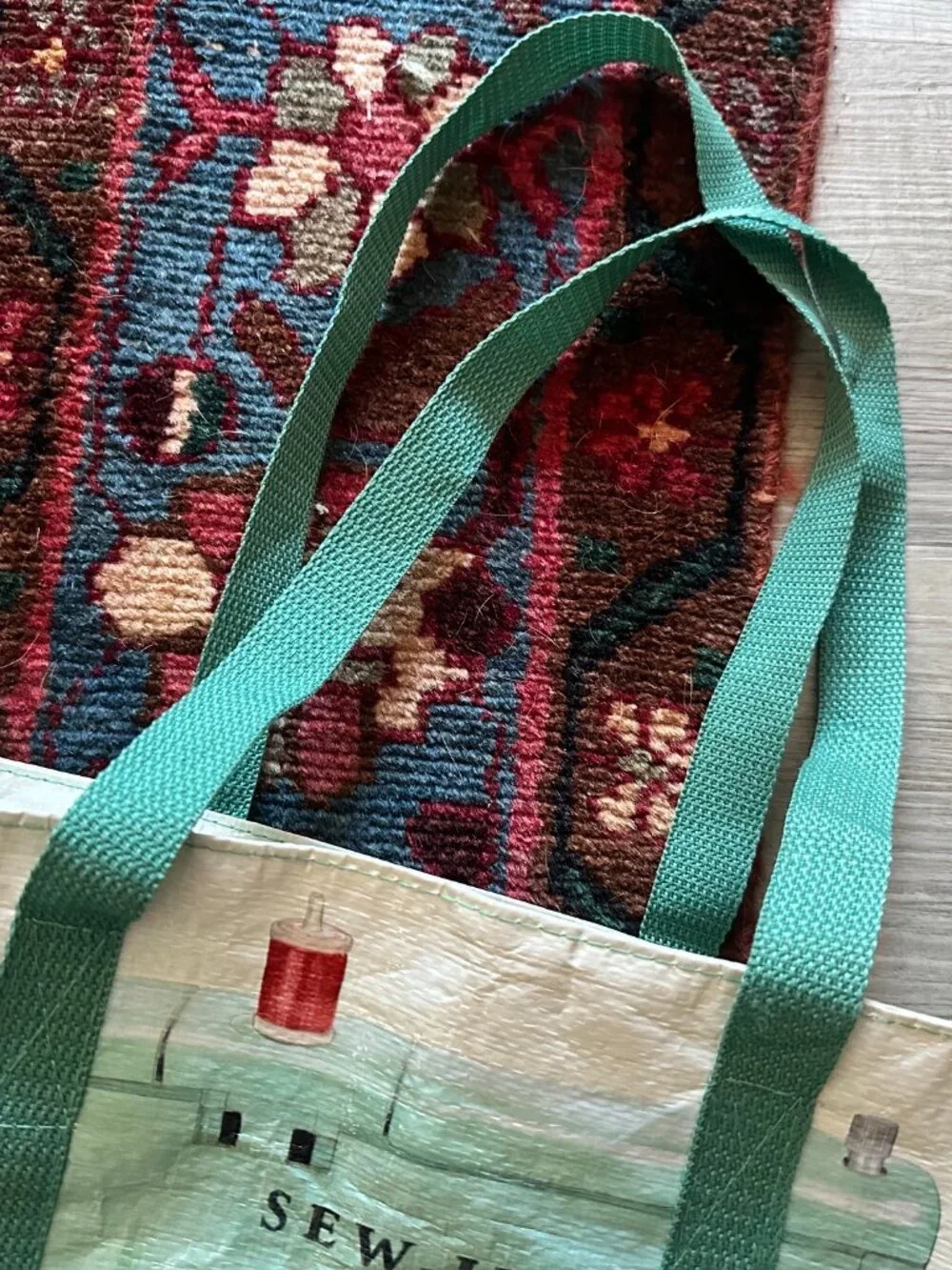 Blue Q Sewing Machine Shoulder Tote with Zipper - 2000s Design - Picture 3 of 8